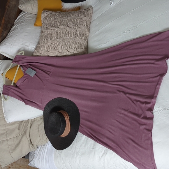 🆕🌿NORDSTROM PLUS SIZE KNIT MAXI DRESS🌿 - Picture 2 of 9